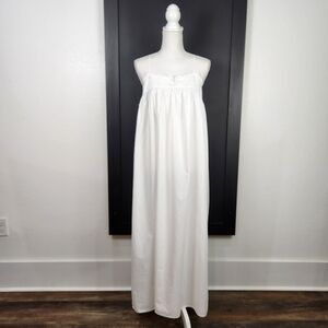 Vintage 80s Victoria’s Secret nightgown